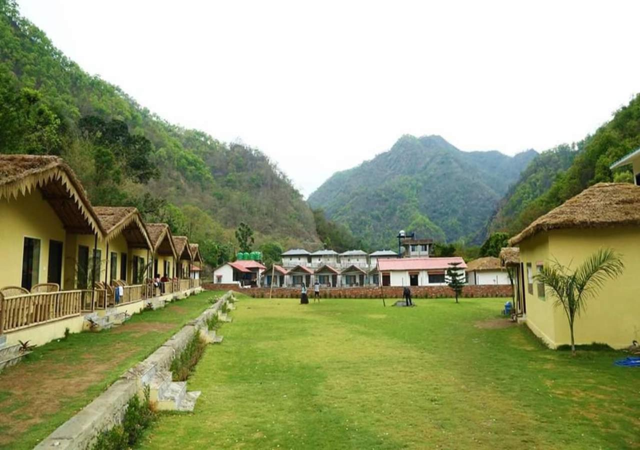 Nakshtra Resort Birbhaddar Exterior foto